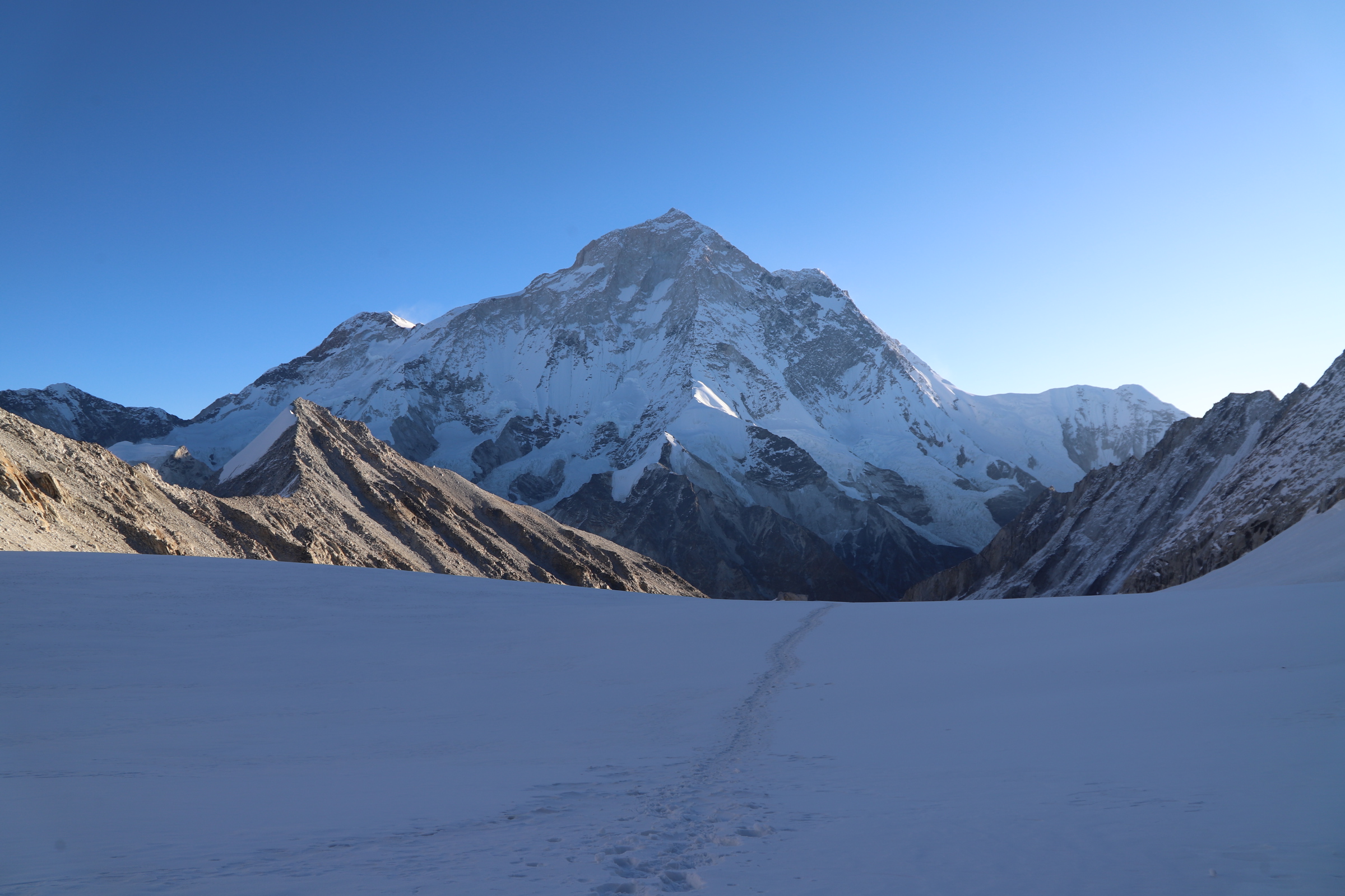 Makalu expedition 8,485 meter: A True Himalyan challenge