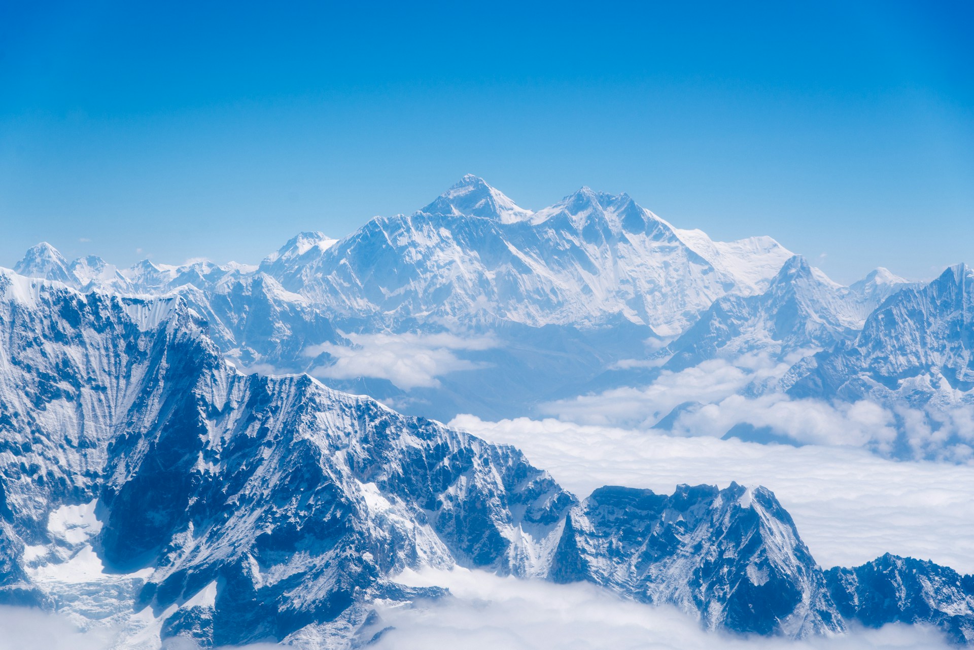 Nepal’s New 7,000m Everest Requirement: Everything You Need to Know