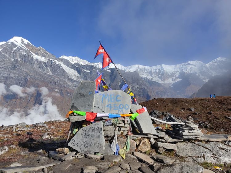 Hike to Mardi Himal Base Camp (4,500m) and return to Low Camp