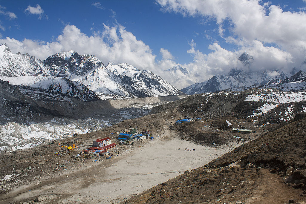 Trek from Namche Bazaar to Lukla