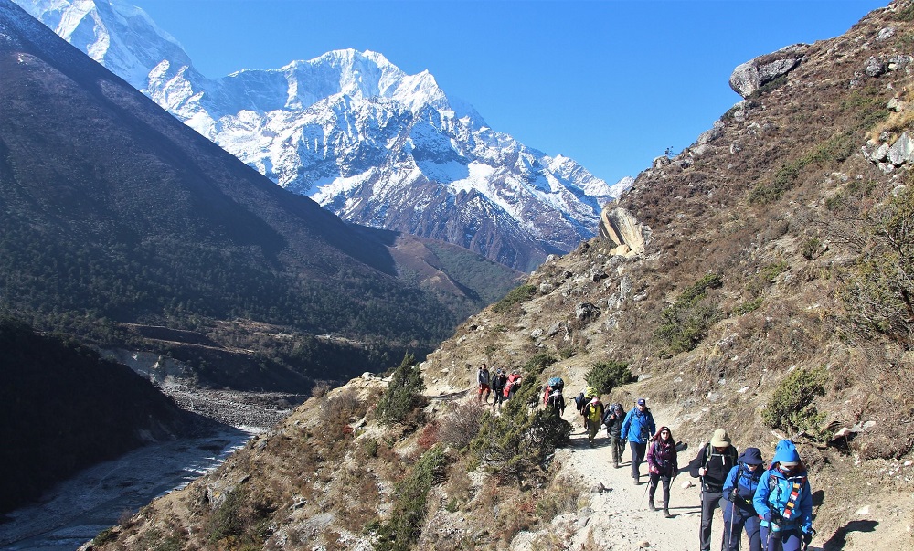 Trek to Tengboche (3,860m)