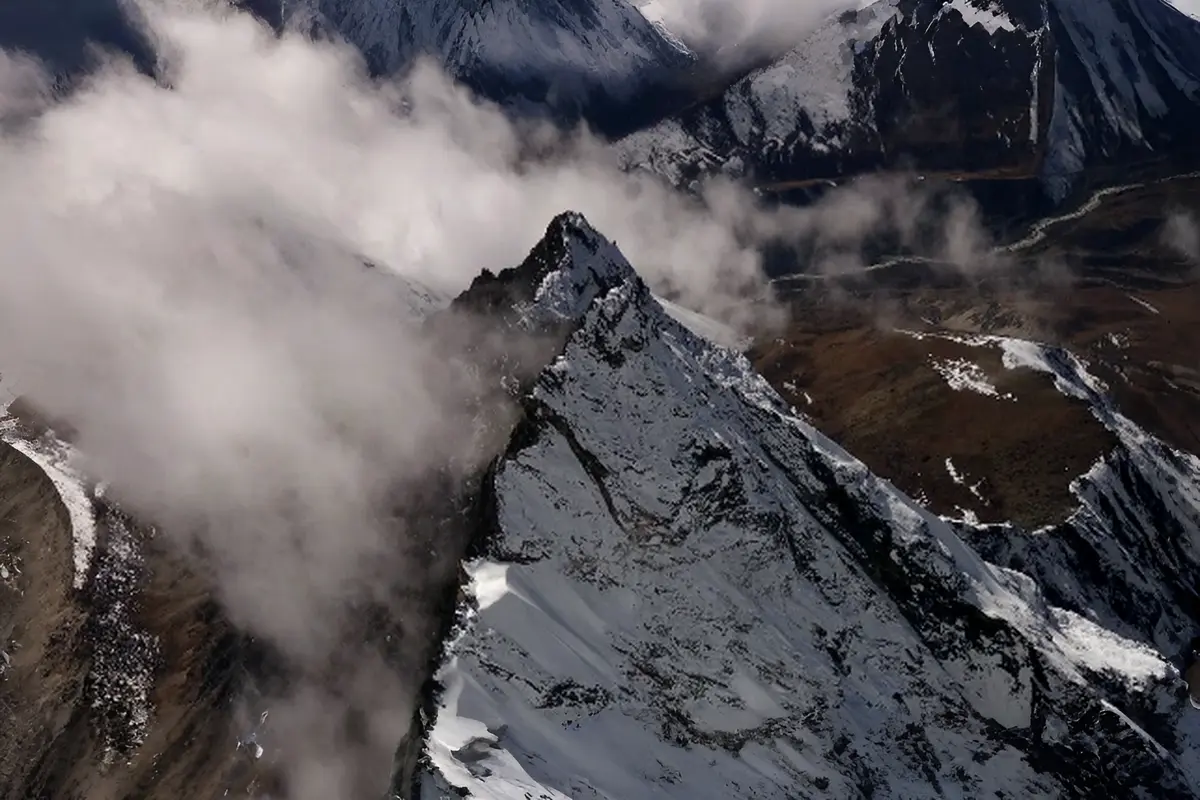 Cholatse Expedition