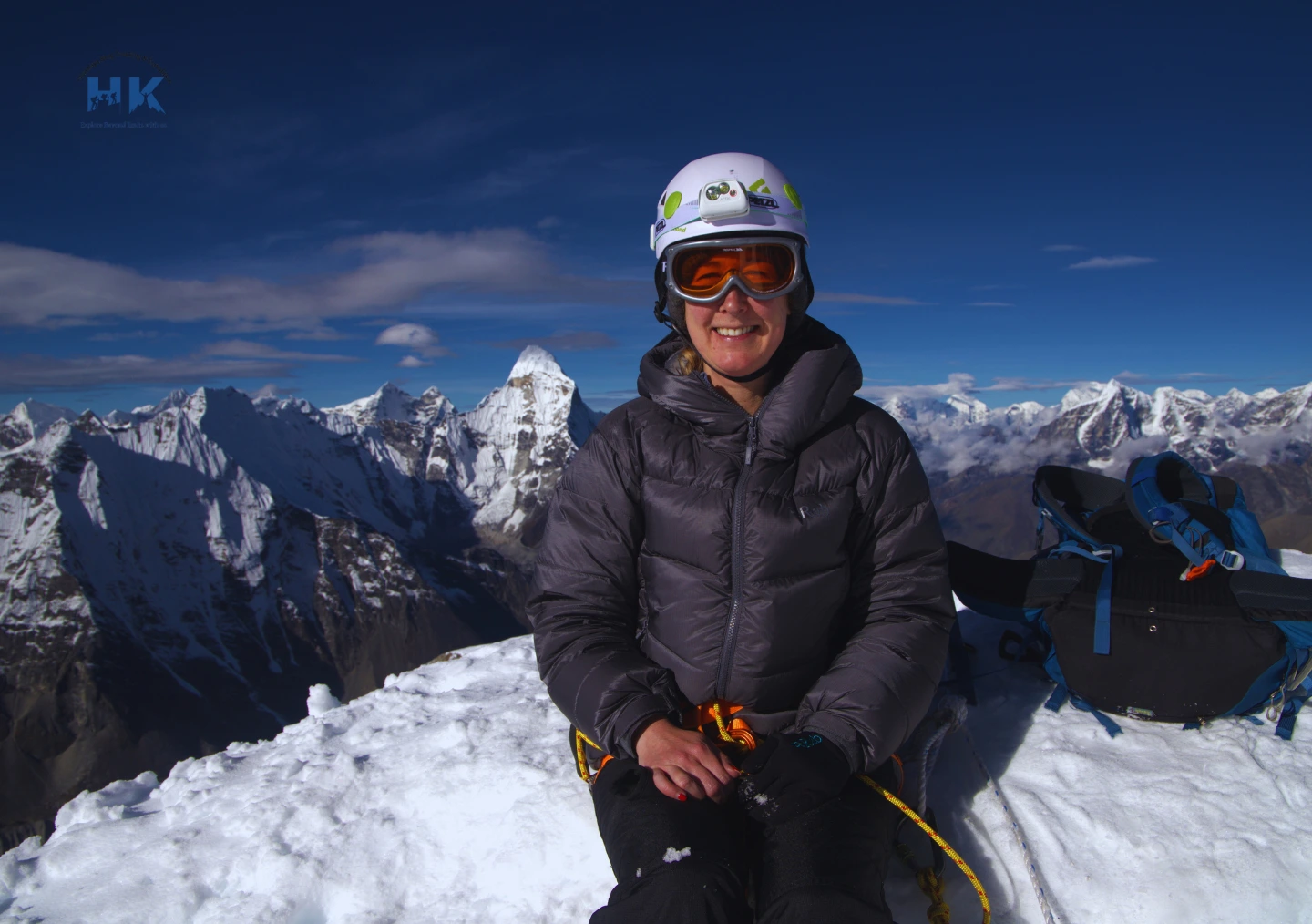 climber-on-island-peak-summit